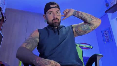 Snapshot of fisherrman666 chatting on December 1, 2:05 am fisherrman666 online show from December 1, 2:05 am