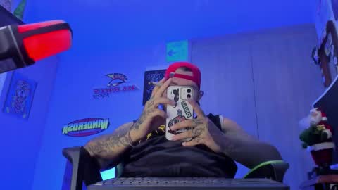 Snapshot of fisherrman666 chatting on December 14, 5:35 am fisherrman666 online show from December 14, 5:35 am