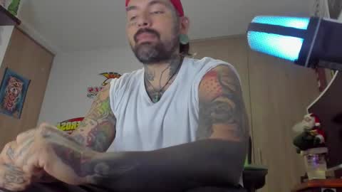 Snapshot of fisherrman666 chatting on December 19, 1:56 am fisherrman666 online show from December 19, 1:56 am