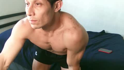 Snapshot of fitboyman chatting on April 11, 10:14 pm fitboyman online show from April 11, 10:14 pm