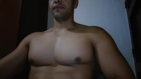 fitchestabs_69 online show from April 30, 7:53 pm