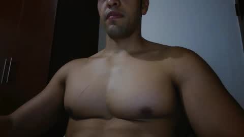 fitchestabs_69 online show from May 8, 8:58 pm