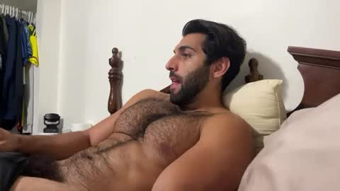 Snapshot of fitcurvyman4fun_69 chatting on October 17, 3:42 am fitcurvyman4fun_69 online show from October 17, 3:42 am
