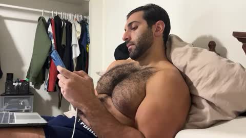 Snapshot of fitcurvyman4fun_69 chatting on November 25, 3:06 am fitcurvyman4fun_69 online show from November 25, 3:06 am