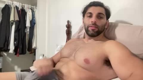 Snapshot of fitcurvyman4fun_69 chatting on December 22, 2:52 am fitcurvyman4fun_69 online show from December 22, 2:52 am