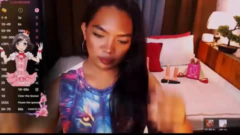 Snapshot of fitfemme_anna chatting on May 6, 5:57 am fitfemme_anna online show from May 6, 5:57 am