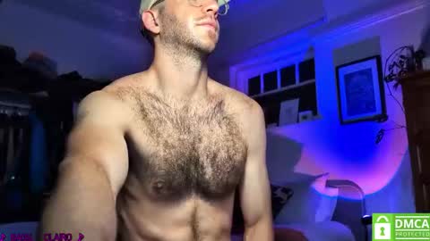 Snapshot of fitfinn_ chatting on October 10, 10:14 am finn online show from October 10, 10:14 am