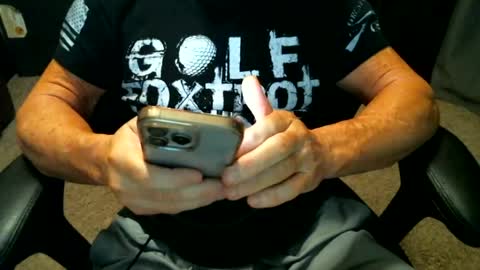 Snapshot of fitguy40 chatting on June 22, 3:25 am fitguy40 online show from June 22, 3:25 am