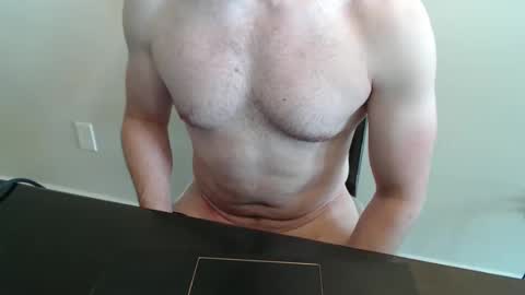 fithubby80 online show from April 3, 6:50 pm