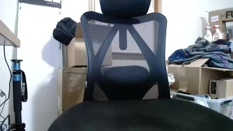  Links in Bio below online show from March 2, 2:51 am