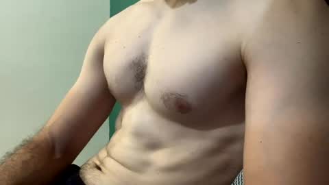 Snapshot of fittbigdick chatting on July 19, 9:35 am FittBoy online show from July 19, 9:35 am