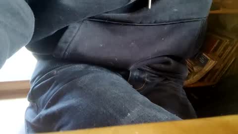 Snapshot of fiveforwilly1 chatting on January 8, 8:16 am Markus online show from January 8, 8:16 am