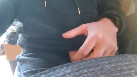 Snapshot of fiveforwilly1 chatting on November 23, 11:32 am Markus online show from November 23, 11:32 am