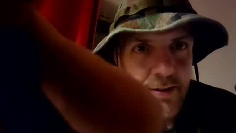 Snapshot of fkmylife6669 chatting on October 20, 3:29 am Nate online show from October 20, 3:29 am