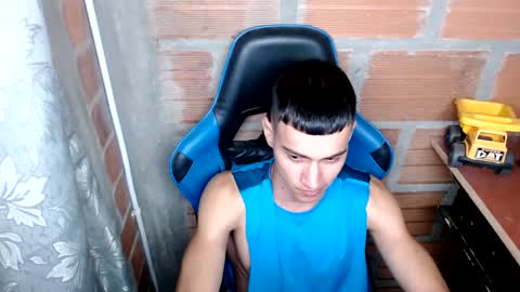 Snapshot of flacolatind chatting on January 11, 4:48 am FLACO online show from January 11, 4:48 am