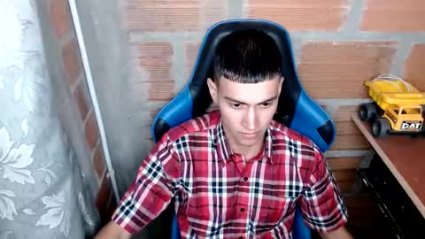 Snapshot of flacolatind chatting on January 13, 3:01 am FLACO online show from January 13, 3:01 am