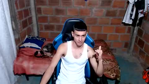 Snapshot of flacolatind chatting on February 13, 3:46 pm FLACO online show from February 13, 3:46 pm