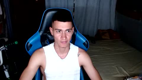 Snapshot of flacolatind chatting on September 23, 7:39 pm FLACO online show from September 23, 7:39 pm