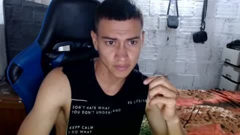Snapshot of flacolatind chatting on July 9, 2:37 am FLACO online show from July 9, 2:37 am