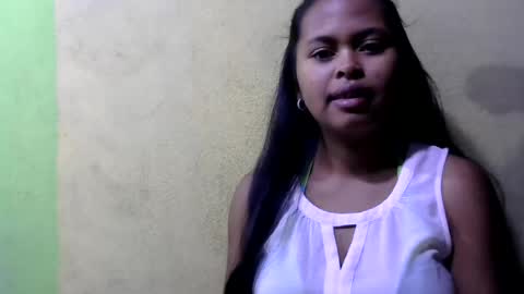 Snapshot of fleurtess_xx chatting on June 13, 3:37 am Claire online show from June 13, 3:37 am