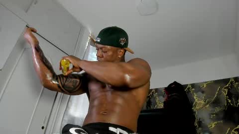 Flex Taylor  online show from April 27, 4:38 pm