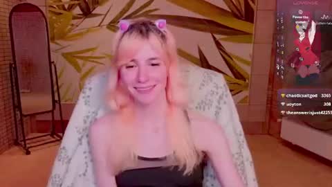 FlexiMona online show from August 2, 9:13 pm