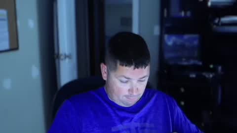 FL guy online show from October 28, 12:41 pm