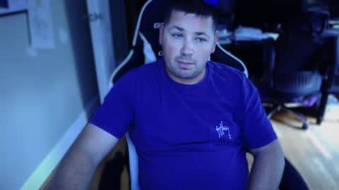 FL guy online show from January 7, 7:38 pm