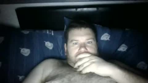 Snapshot of flightdude12 chatting on December 4, 10:46 am flightdude12 online show from December 4, 10:46 am