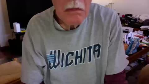Snapshot of flip4u chatting on October 16, 11:39 pm flip4u online show from October 16, 11:39 pm