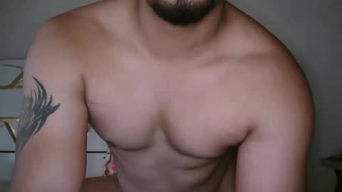 Snapshot of flirtsxxx chatting on January 25, 9:47 am flirtsxxx online show from January 25, 9:47 am