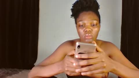 flirtxxdiva online show from February 16, 7:10 pm