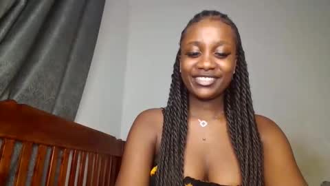 Snapshot of flirty_arrya chatting on May 4, 3:41 pm flirty_arrya online show from May 4, 3:41 pm