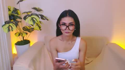 Snapshot of flirtymarga chatting on May 23, 5:28 pm Marga online show from May 23, 5:28 pm
