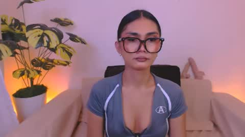 Snapshot of flirtymarga chatting on June 11, 4:49 pm Marga online show from June 11, 4:49 pm