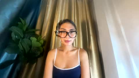 Snapshot of flirtymarga chatting on July 9, 7:45 am Marga online show from July 9, 7:45 am