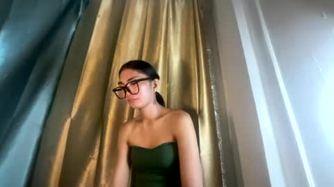 Snapshot of flirtymarga chatting on July 16, 4:51 am Marga online show from July 16, 4:51 am