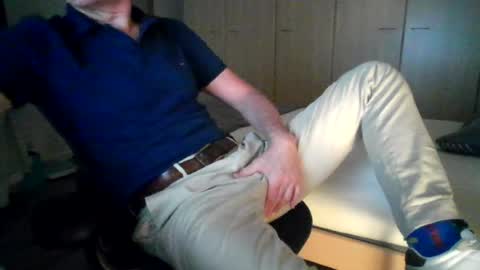 Snapshot of flirtymitchie chatting on July 5, 9:11 pm flirtymitchie online show from July 5, 9:11 pm