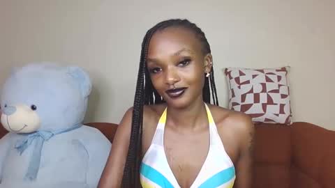 Snapshot of flirtyy_sheery chatting on December 15, 3:05 pm sheery online show from December 15, 3:05 pm