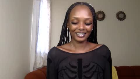 Snapshot of flirtyy_sheery chatting on March 4, 10:32 am sheery online show from March 4, 10:32 am