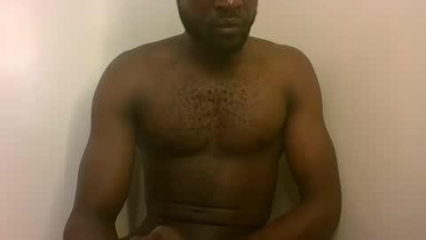 Snapshot of floppy_black chatting on November 15, 8:11 am floppy_black online show from November 15, 8:11 am