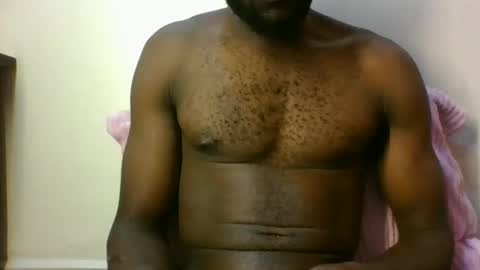 Snapshot of floppy_black chatting on December 13, 10:48 pm floppy_black online show from December 13, 10:48 pm