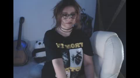 flor3citarockera online show from June 10, 2:38 pm