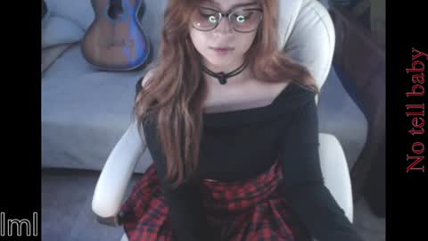 Snapshot of flor3citarockera chatting on June 24, 12:48 pm flor3citarockera online show from June 24, 12:48 pm
