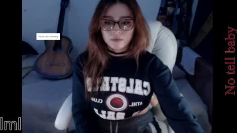 Snapshot of flor3citarockera chatting on June 27, 3:50 pm flor3citarockera online show from June 27, 3:50 pm
