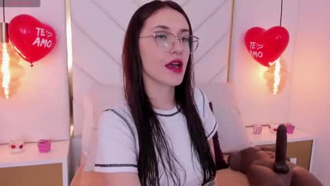 Luna online show from February 16, 11:38 am