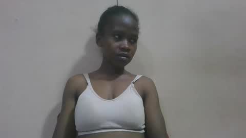 flora48230522373 online show from April 20, 6:27 am