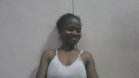 Snapshot of flora48230522373 chatting on April 27, 7:56 pm flora48230522373 online show from April 27, 7:56 pm