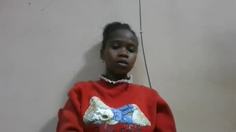 Snapshot of flora48230522373 chatting on May 10, 3:28 pm flora48230522373 online show from May 10, 3:28 pm