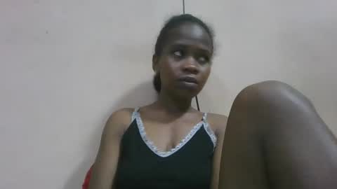 Snapshot of flora48230522373 chatting on May 17, 2:24 pm flora48230522373 online show from May 17, 2:24 pm